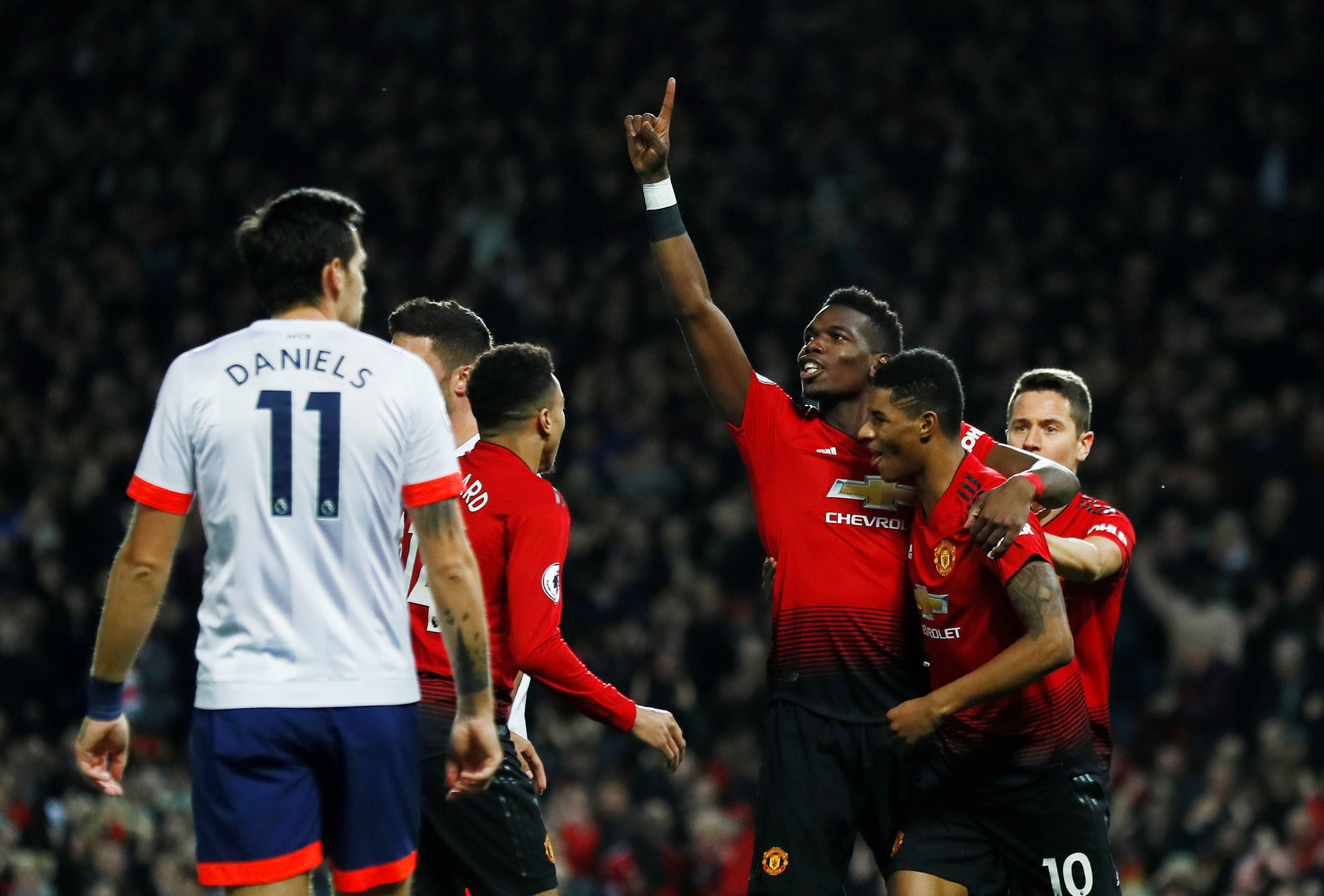 之外额外的 之外额外的